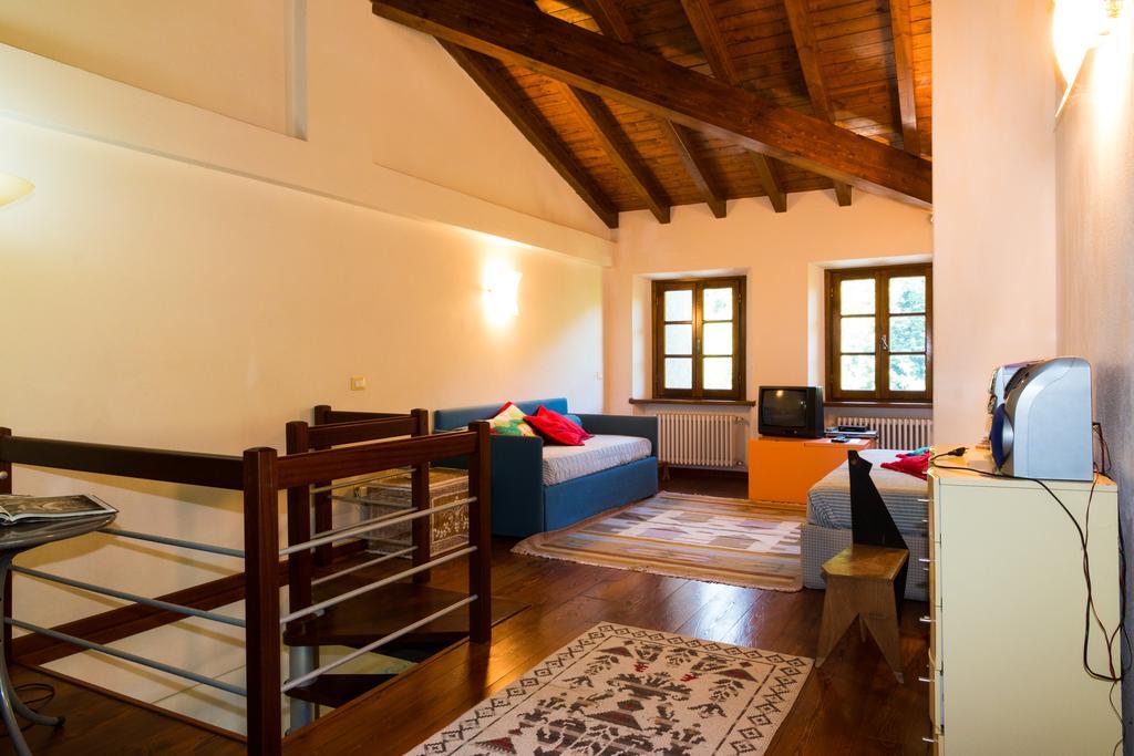 Casa Marta Villa Pescaglia Szoba fotó